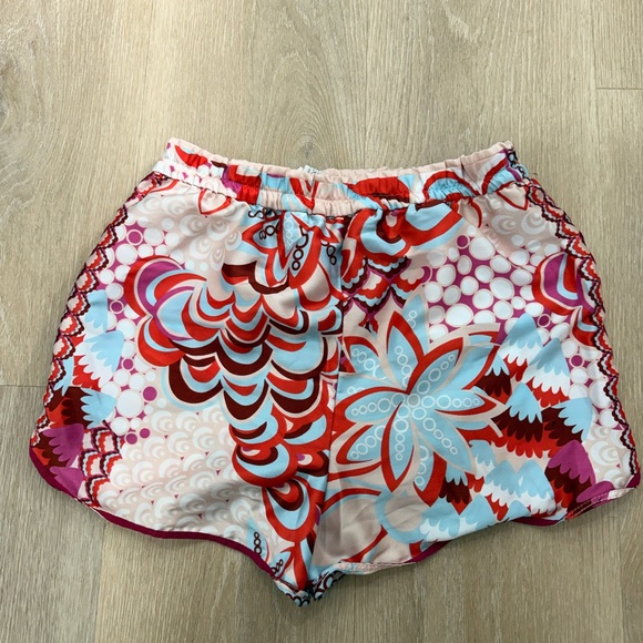 Zara Red and Blue Patterned Garment - Picture 4 of 4